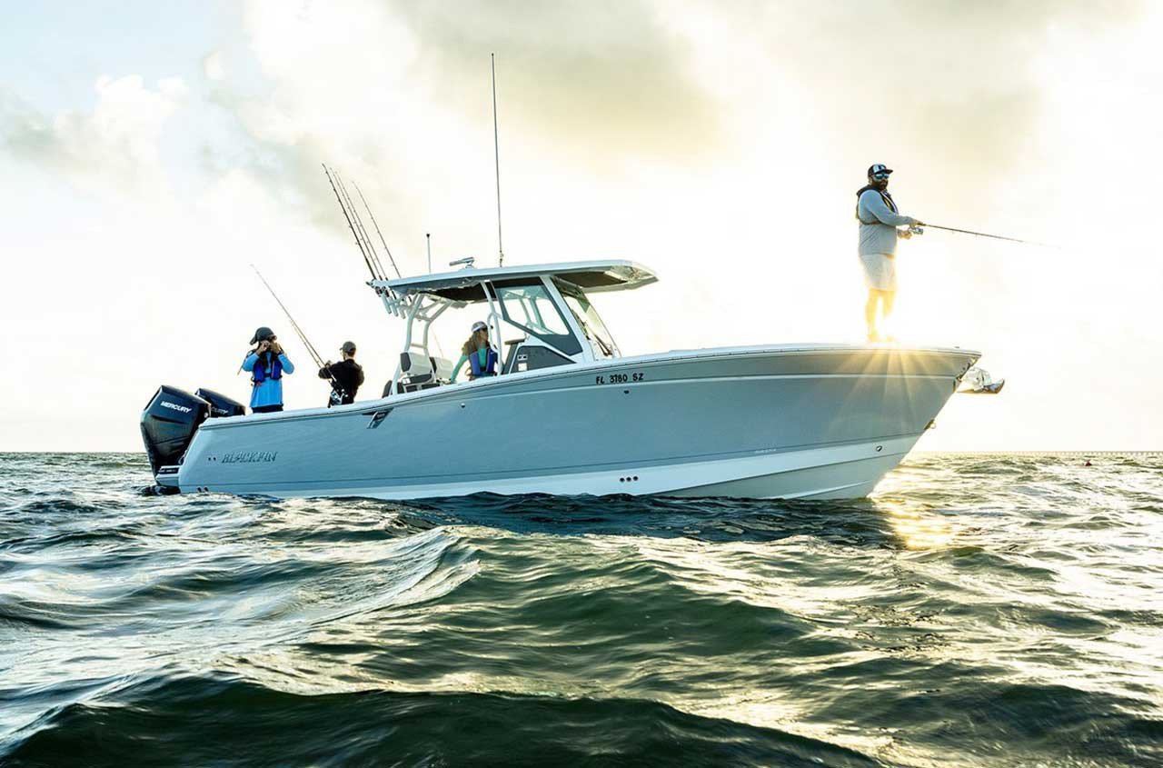 Mercury 350HP Verado V10 4-Stroke Outboard | Digital Throttle & Shift | Electric Start | 35" XXX-Long | Verado 350XXXL V10 - Image 5