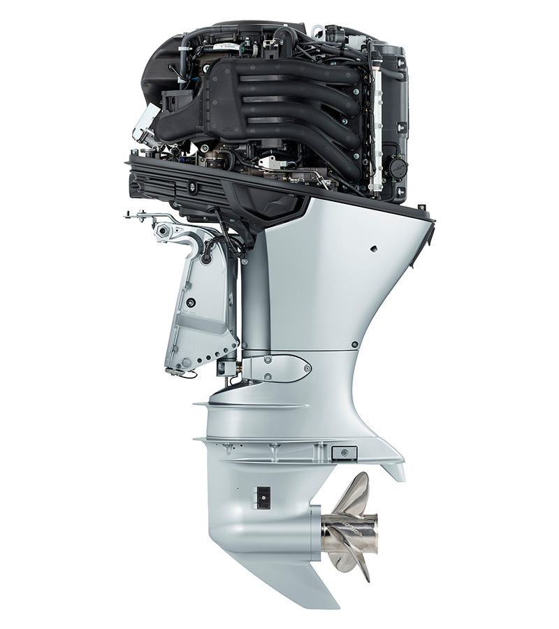 Honda BF135D3XCA 135HP 4-Stroke Outboard Motor – Extra Long (25″) Shaft, Electric start view 3