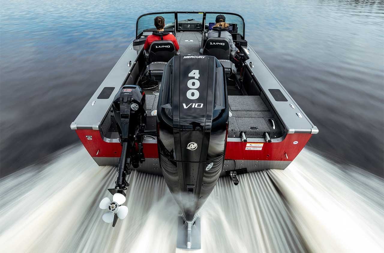Mercury 400HP Verado V10 4-Stroke Outboard | Digital Throttle & Shift | Electric Start | 25″ X-Long | Verado 400XL V10 view 6